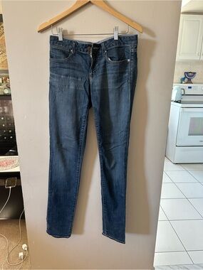 GAP Women's Dark Wash Skinny Jeans length 40”